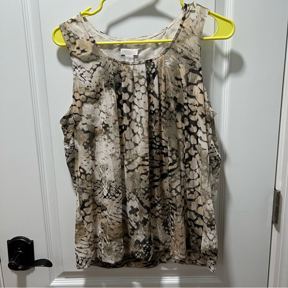 Neutral Animal Printed Chico’s Tank Top Size 2 (Large)